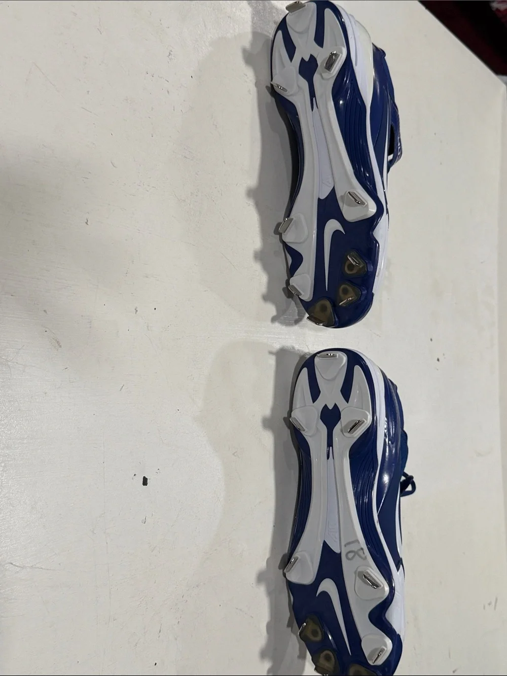 Nike Huarache Mid Top Men's Baseball Cleats in Royal Blue and White
